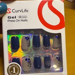 Purple CurvLife gel press on nails